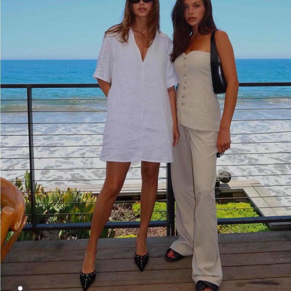 DISSH collared linen mini // NWT